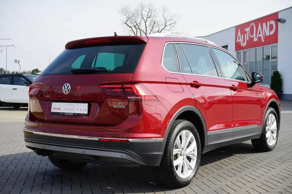 Volkswagen Tiguan 1.4 TSI Highline 4Motion LED Navi ACC AHK 03/2017-photo-5