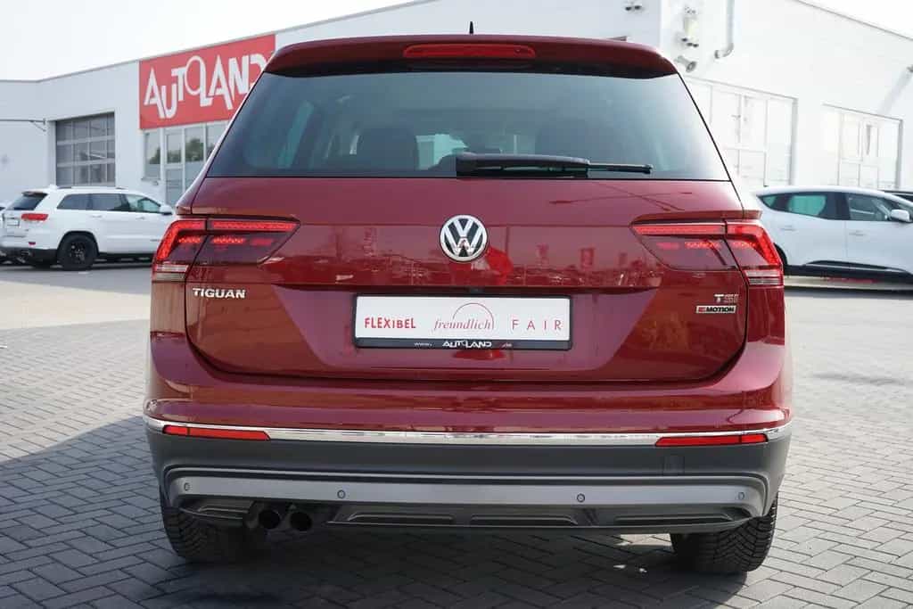 Volkswagen Tiguan 1.4 TSI Highline 4Motion LED Navi ACC AHK 03/2017-photo-6