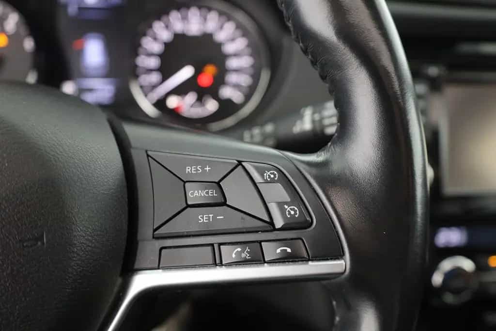 Nissan X-Trail 1.3 DIG-T Acenta Aut. LED 7-Sitzer 360° 10/2020-photo-16