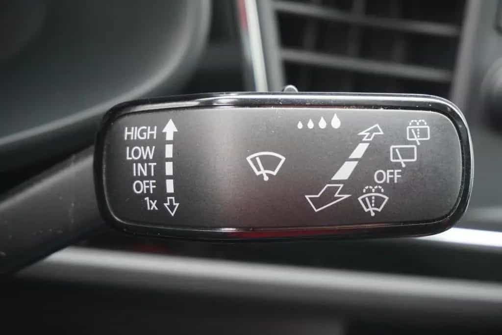 Seat Leon 1.5 TSI FR Navi LED PDC Schiebedach 11/2018-photo-23