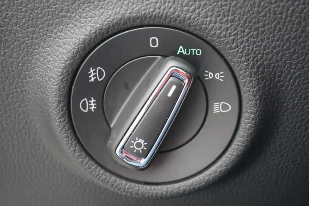 Skoda Superb Combi 2.0 TSI Sportline DSG LED Navi ACC 01/2020-photo-26