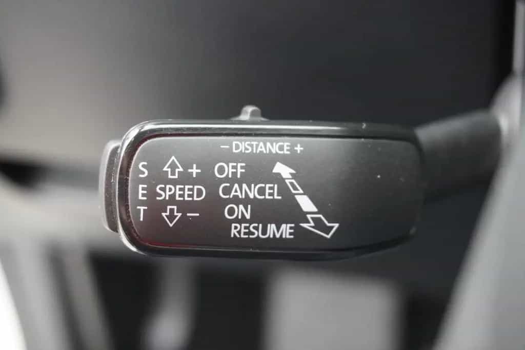 Skoda Superb Combi 2.0 TSI Sportline DSG LED Navi ACC 01/2020-photo-28