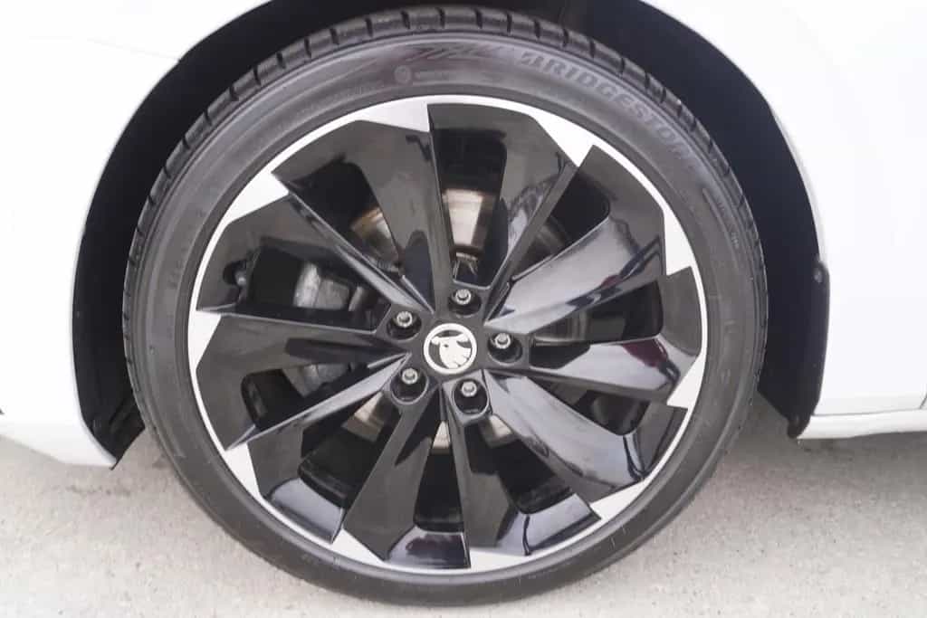 Skoda Superb Combi 2.0 TSI Sportline DSG LED Navi ACC 01/2020-photo-7