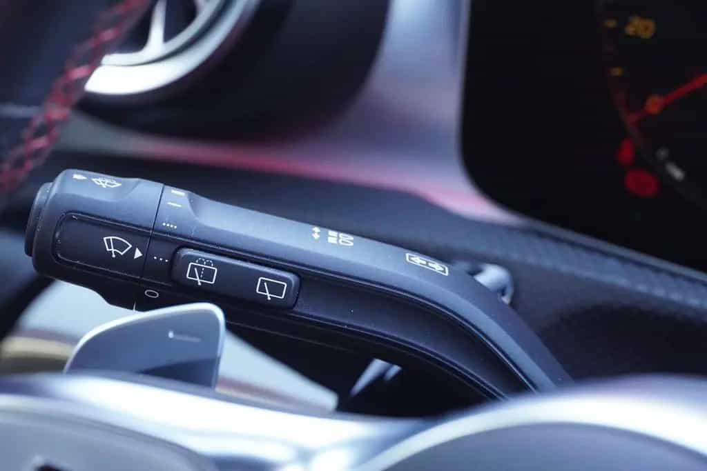 Mercedes-Benz A 250 A250 AMG Line 7G-DCT LED Navi Standheizung AHK 12/2019-photo-27