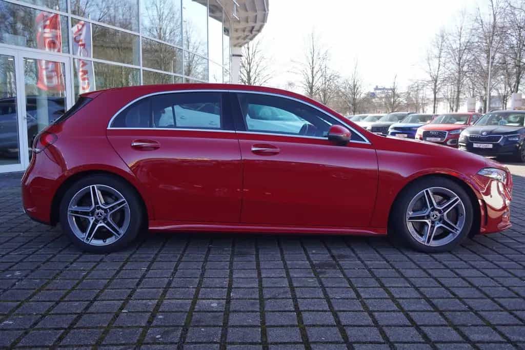 Mercedes-Benz A 250 A250 AMG Line 7G-DCT LED Navi Standheizung AHK 12/2019-photo-5