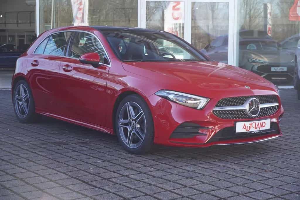 Mercedes-Benz A 250 A250 AMG Line 7G-DCT LED Navi Standheizung AHK 12/2019-photo-6