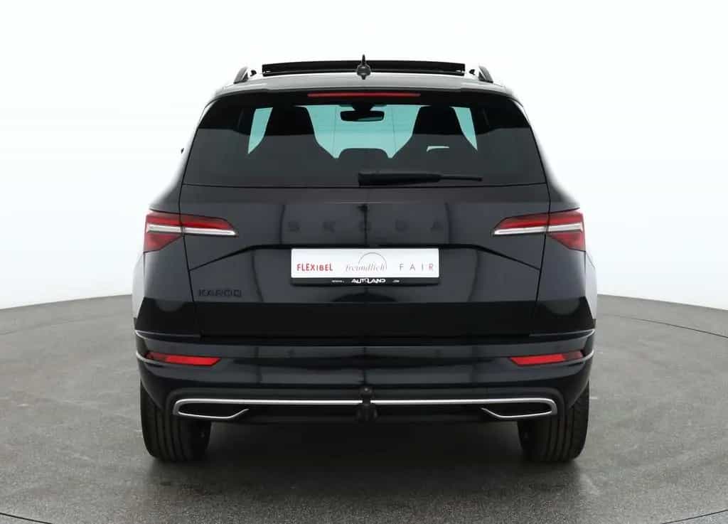 Skoda Karoq Sportline 1.5 TSI DSG Matrix ACC AHK Pano 02/2026-photo-3