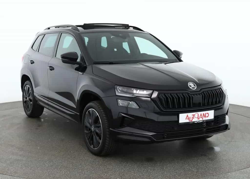 Skoda Karoq Sportline 1.5 TSI DSG Matrix ACC AHK Pano 02/2026-photo-6