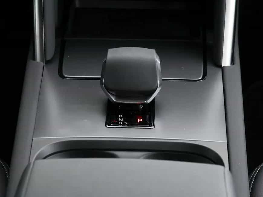 Land Rover Discovery Sport D200 Dynamic S 150 kW, 5-türig ( 03/2026-photo-10