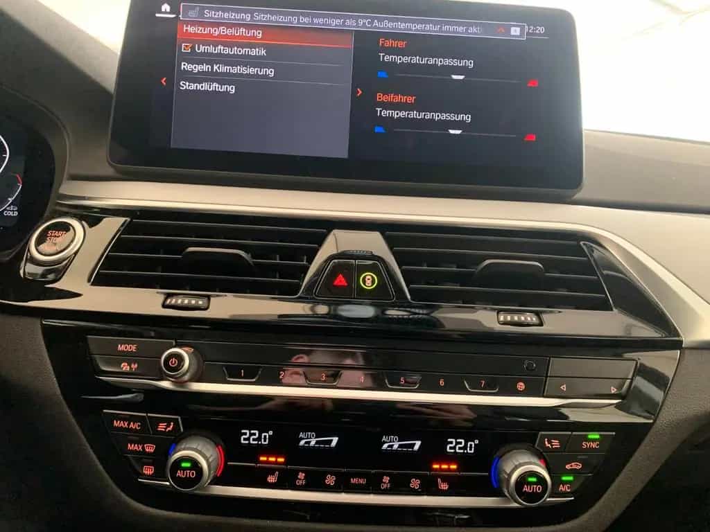 BMW 5 Series 520 d Touring ACC | KAMERA | LED | AHK | LEDER 03/2024-photo-14