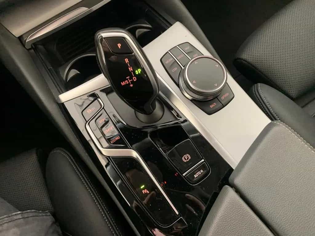 BMW 5 Series 520 d Touring ACC | KAMERA | LED | AHK | LEDER 03/2024-photo-15