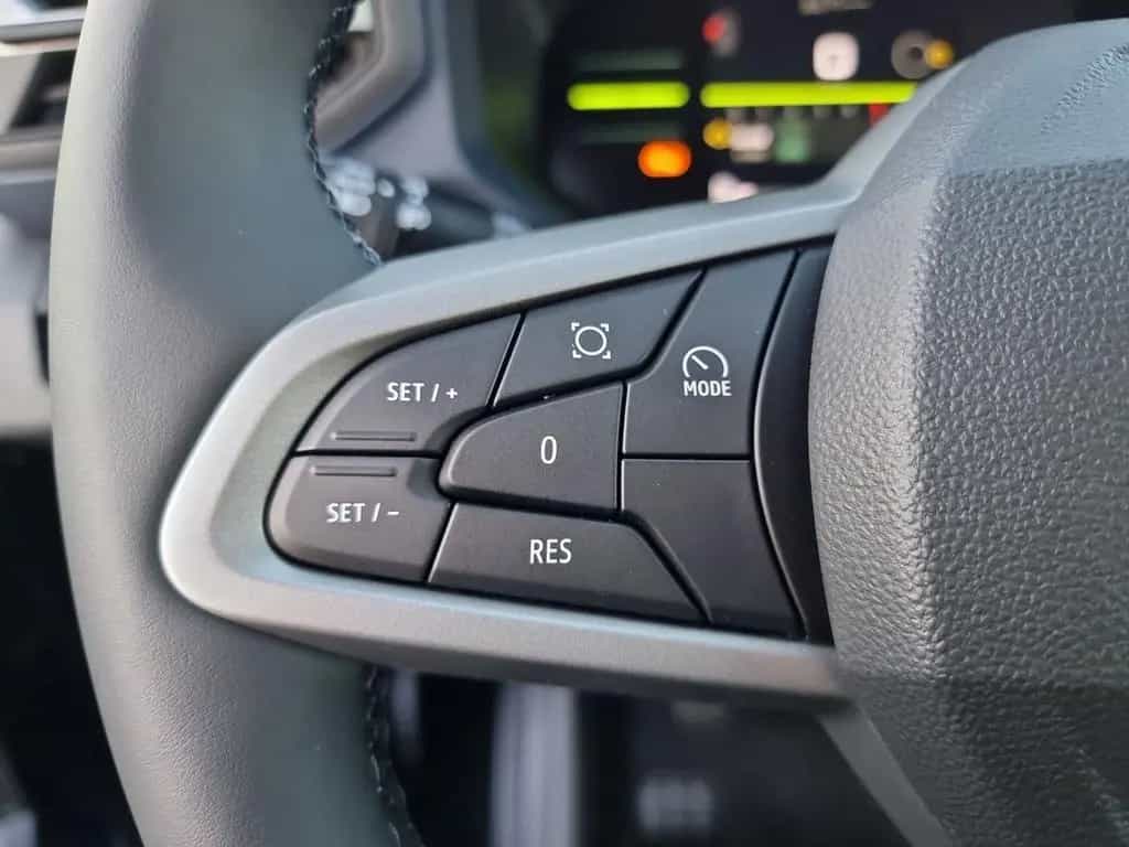 Dacia Bigster EXPRESSION TCe 140 SHZ+PDC+KLIMA+NAV+LED 03/2026-photo-21