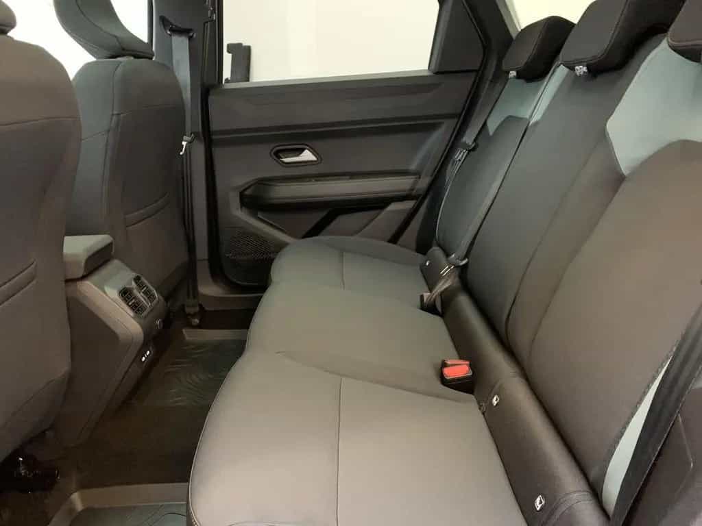 Dacia Bigster EXTREME TCe 130 4X4 SHZ+PDC+KAMERA+NAVI 03/2026-photo-10