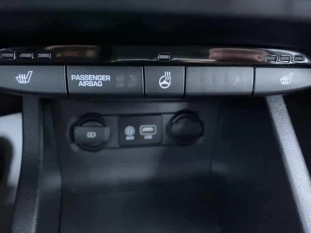 Hyundai i20 1.0 Trend CAM*SHZ*PDC*Facelift*LM*Klima 06/2020-photo-13