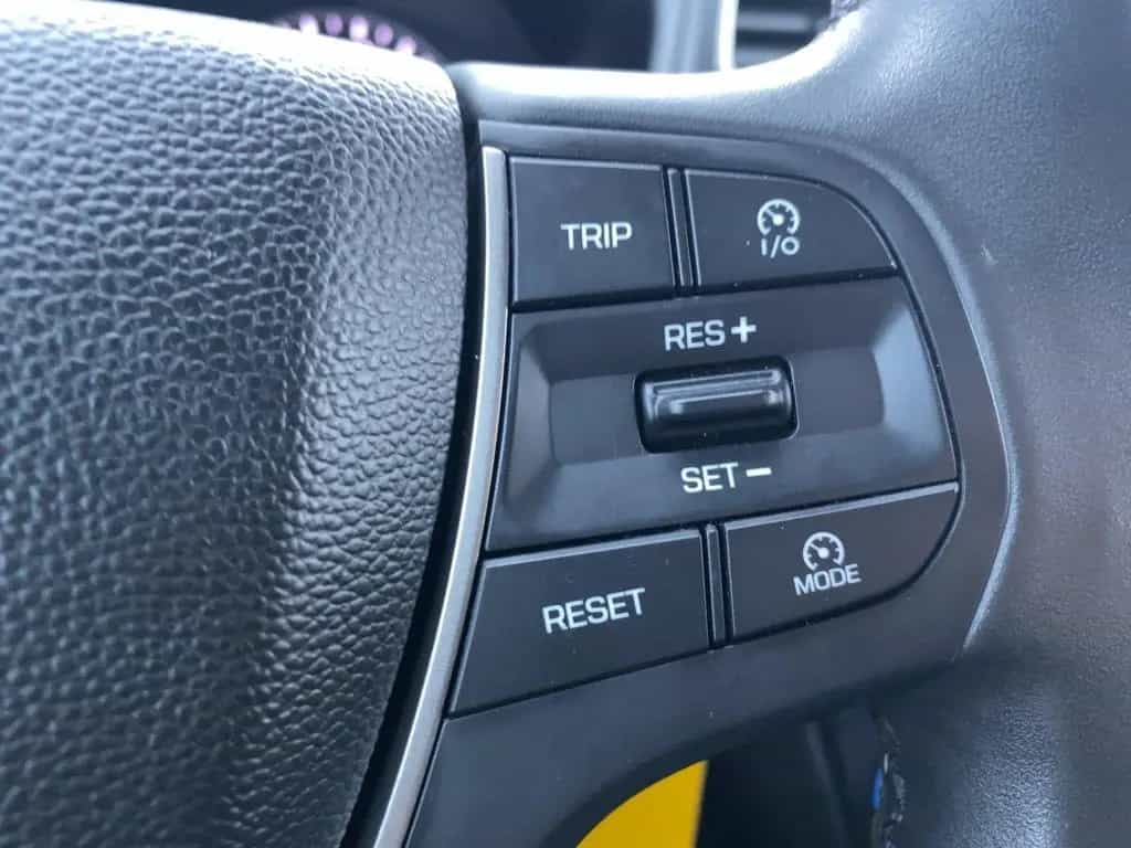 Hyundai i20 1.0 Trend CAM*SHZ*PDC*Facelift*LM*Klima 06/2020-photo-16