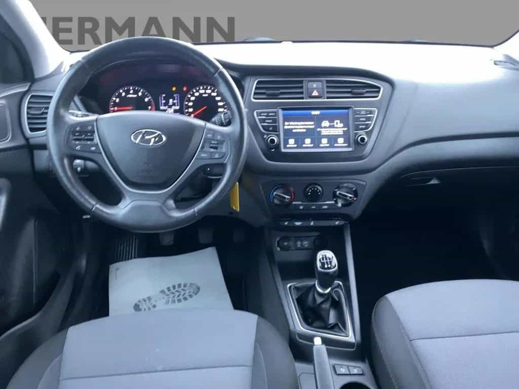 Hyundai i20 1.0 Trend CAM*SHZ*PDC*Facelift*LM*Klima 06/2020-photo-8