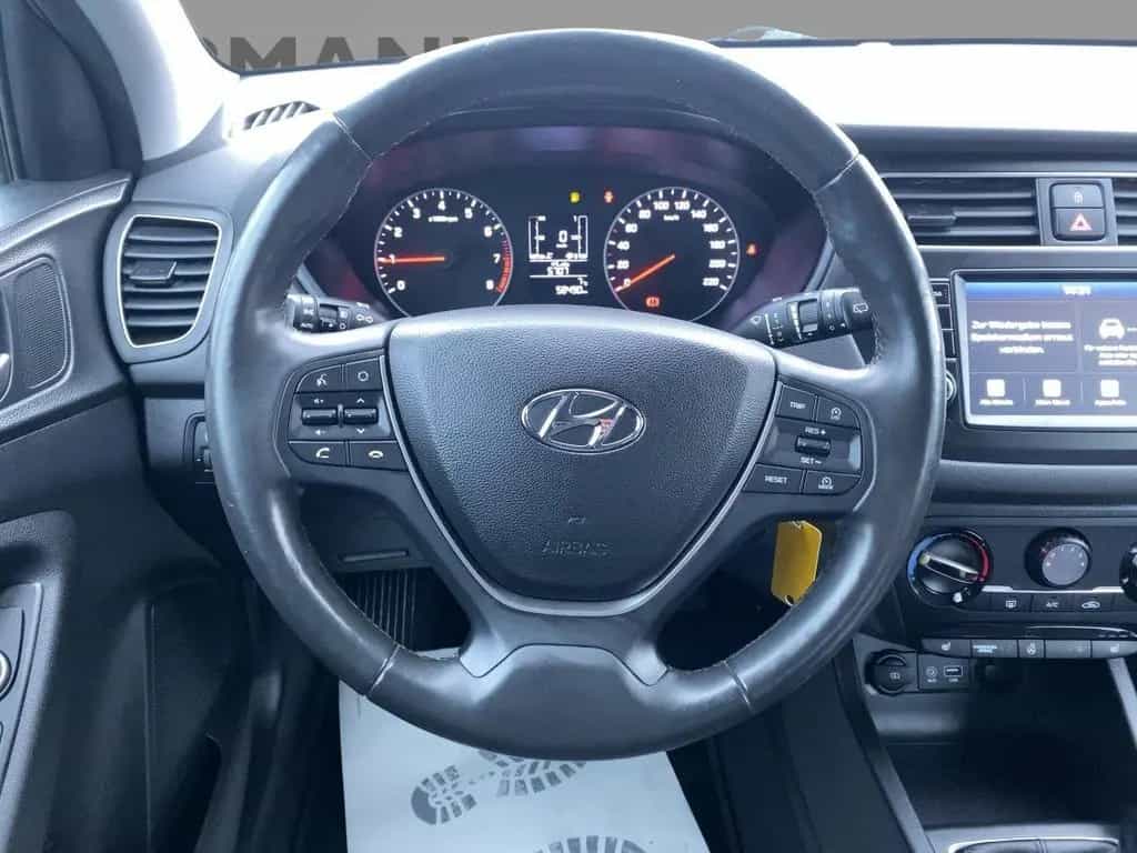 Hyundai i20 1.0 Trend CAM*SHZ*PDC*Facelift*LM*Klima 06/2020-photo-9