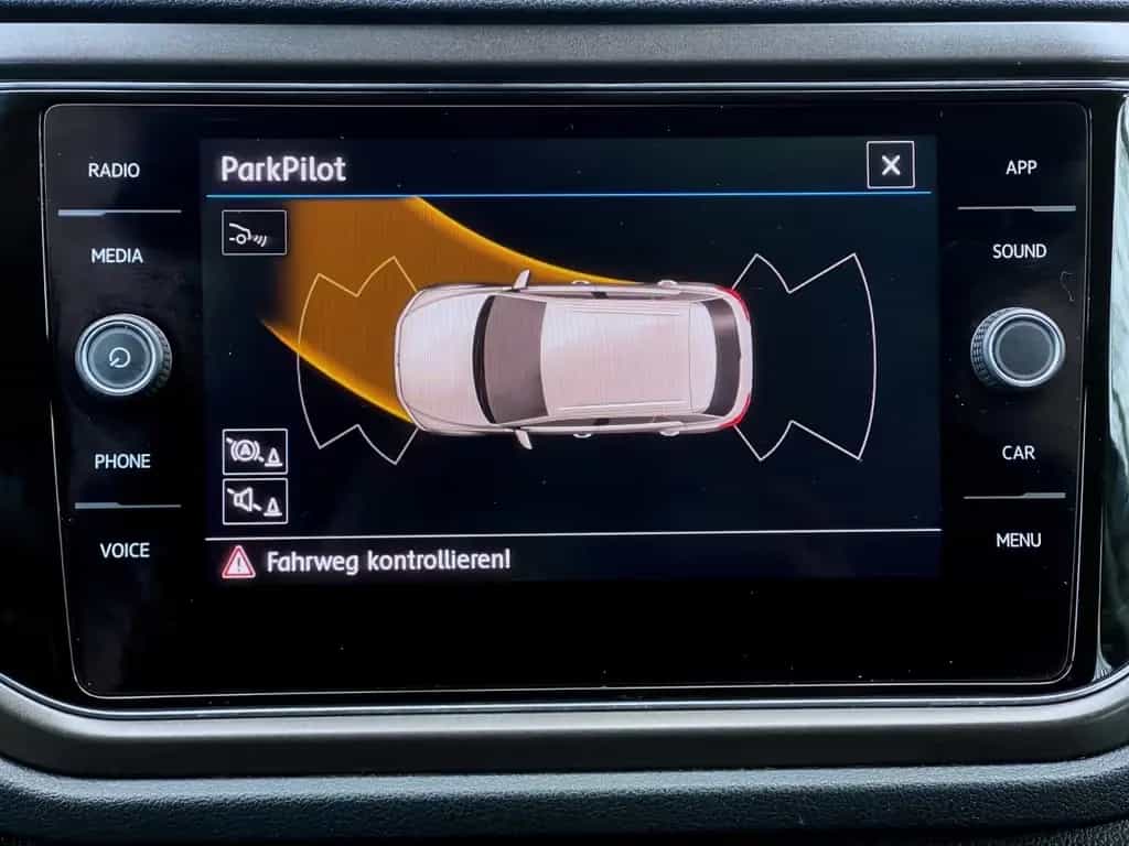 Volkswagen T-ROC STYLE °LANE °4-SEASON °SCHECKHEFT GARANTIE 02/2019-photo-45