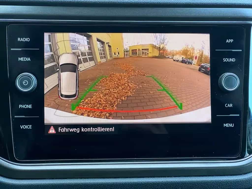 Volkswagen T-ROC STYLE °LANE °4-SEASON °SCHECKHEFT GARANTIE 02/2019-photo-46