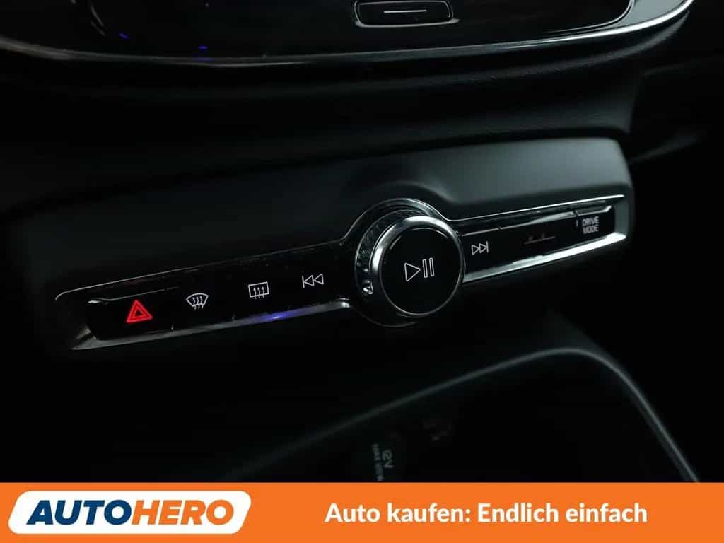 Volvo XC40 1.5 Inscription 2WD*NAVI*TEMPO*LED*CAM*SHZ* 03/2019-photo-20