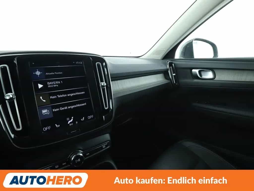 Volvo XC40 1.5 Inscription 2WD*NAVI*TEMPO*LED*CAM*SHZ* 03/2019-photo-24