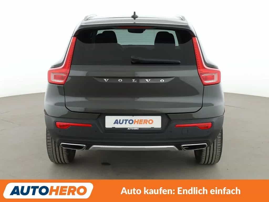 Volvo XC40 1.5 Inscription 2WD*NAVI*TEMPO*LED*CAM*SHZ* 03/2019-photo-2