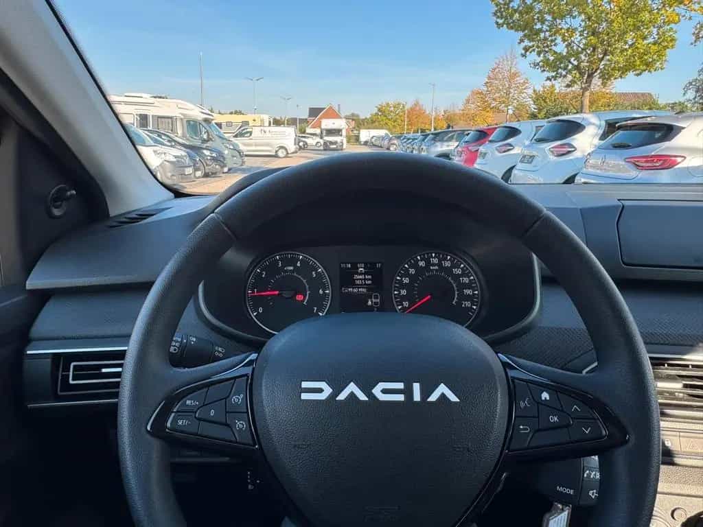 Dacia Jogger Essential TCe 110 | 7 Sitze | KLIMA 03/2024-photo-25
