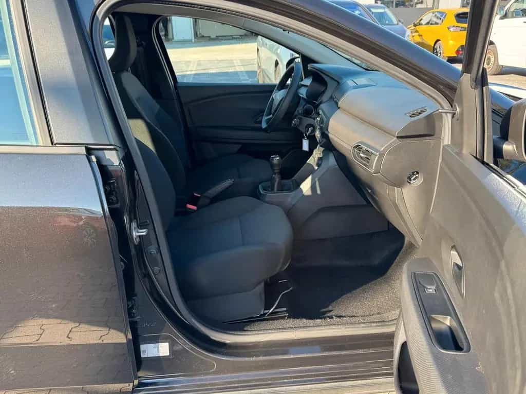 Dacia Jogger Essential TCe 110 | 7 Sitze | KLIMA 03/2024-photo-7