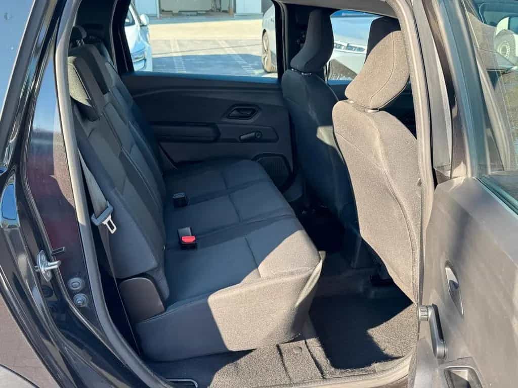 Dacia Jogger Essential TCe 110 | 7 Sitze | KLIMA 03/2024-photo-9