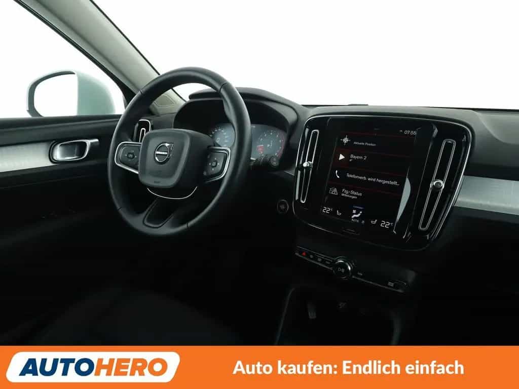 Volvo XC40 1.5 T3 Momentum Pro 2WD Aut.*NAVI*TEMPO*LED 01/2022-photo-12