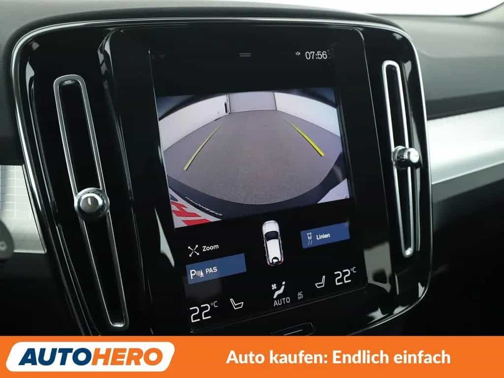 Volvo XC40 1.5 T3 Momentum Pro 2WD Aut.*NAVI*TEMPO*LED 01/2022-photo-21