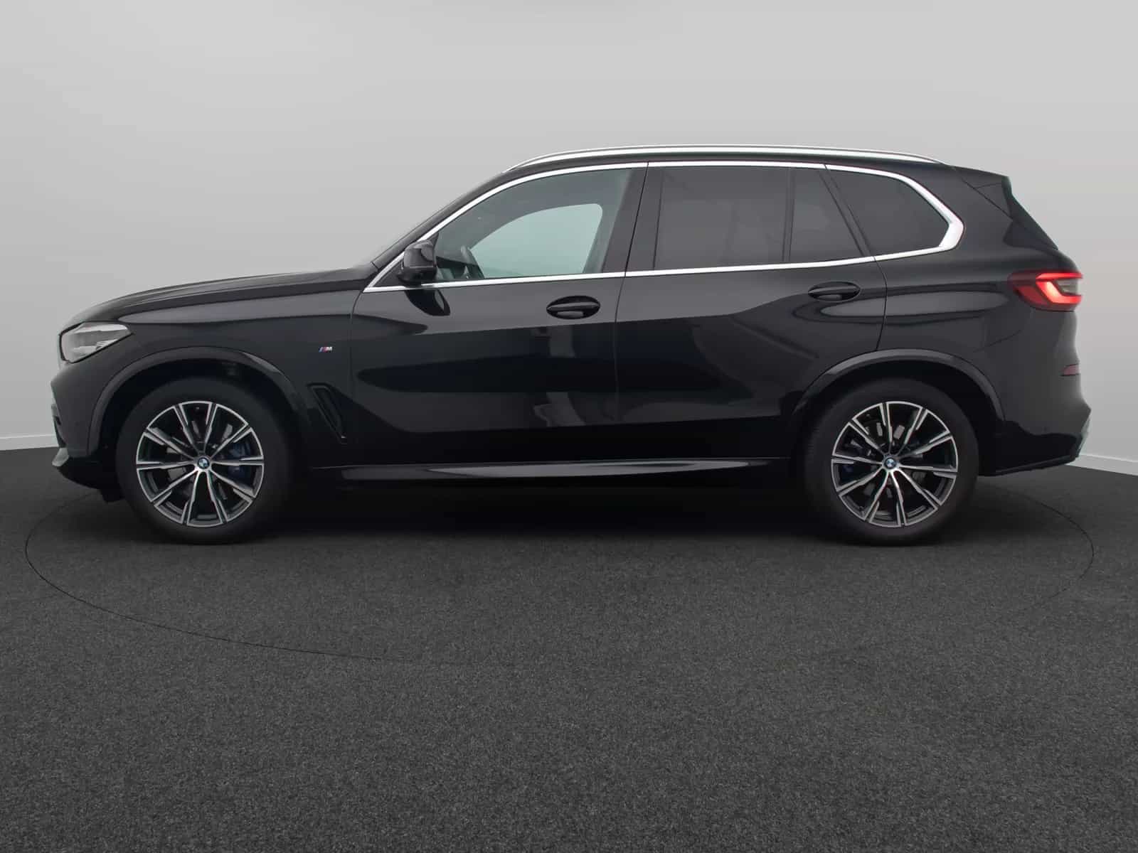 BMW X5 03/2023-photo-10