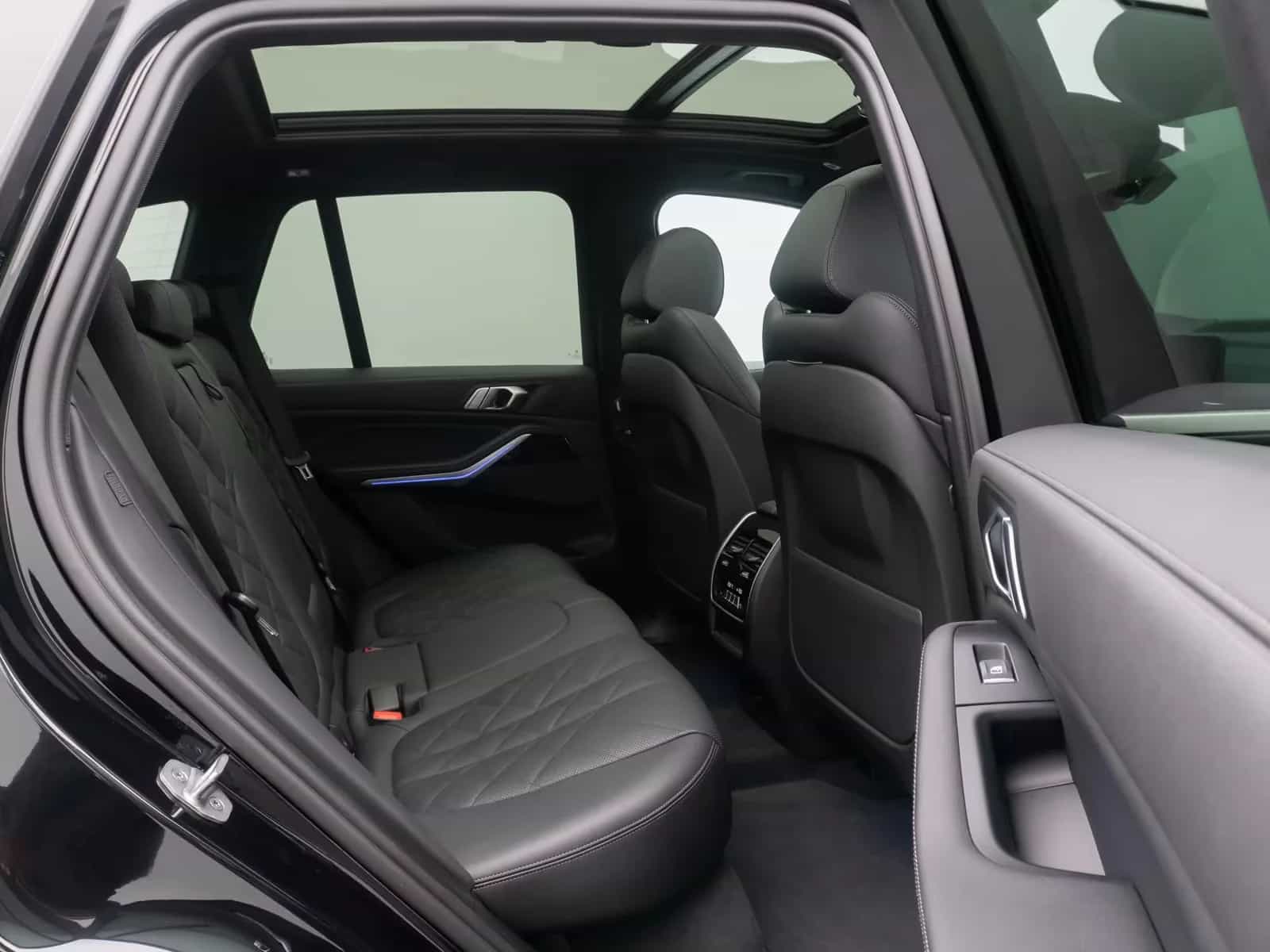 BMW X5 03/2023-photo-26