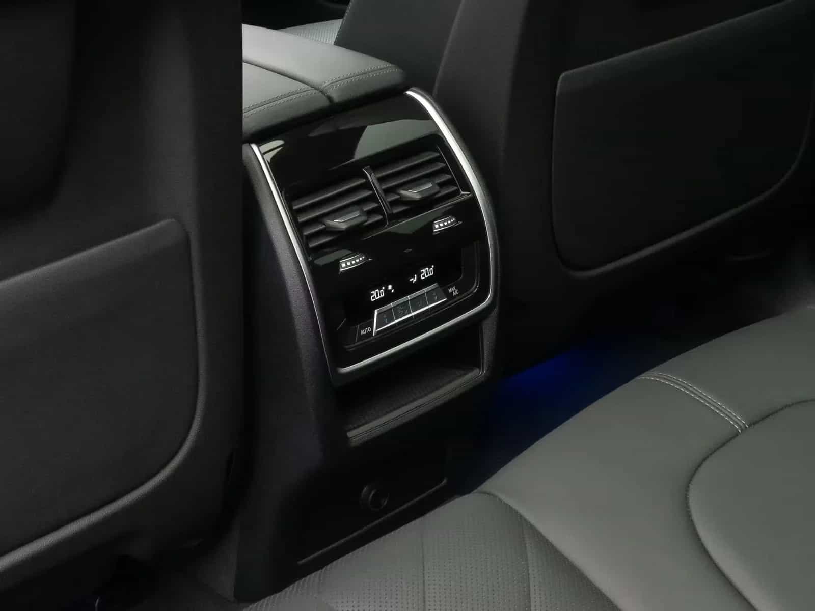 BMW X5 03/2023-photo-27