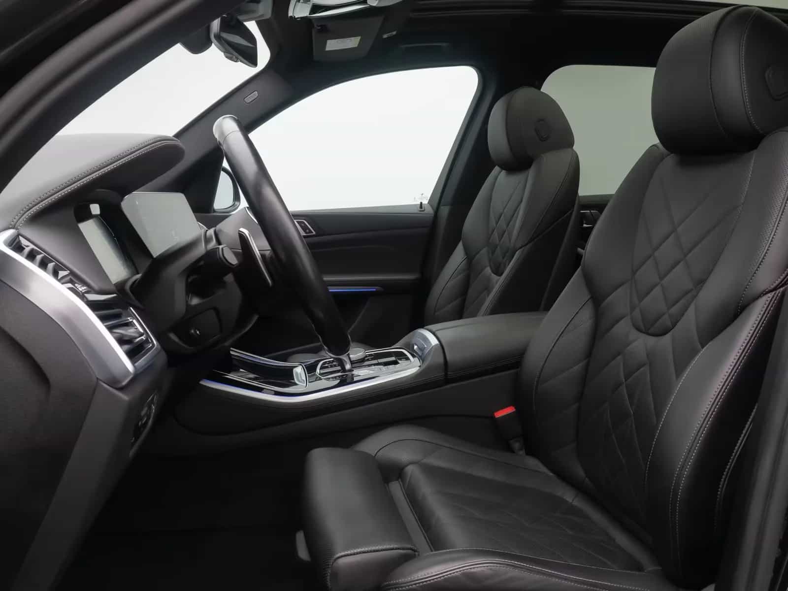 BMW X5 03/2023-photo-29