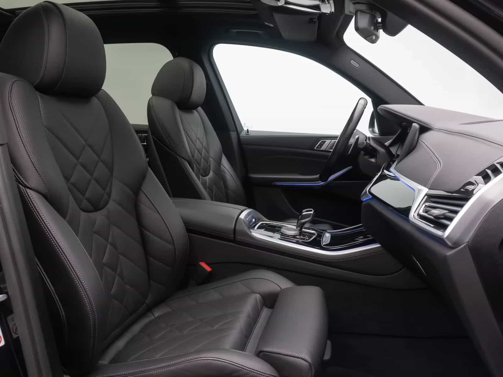 BMW X5 03/2023-photo-37