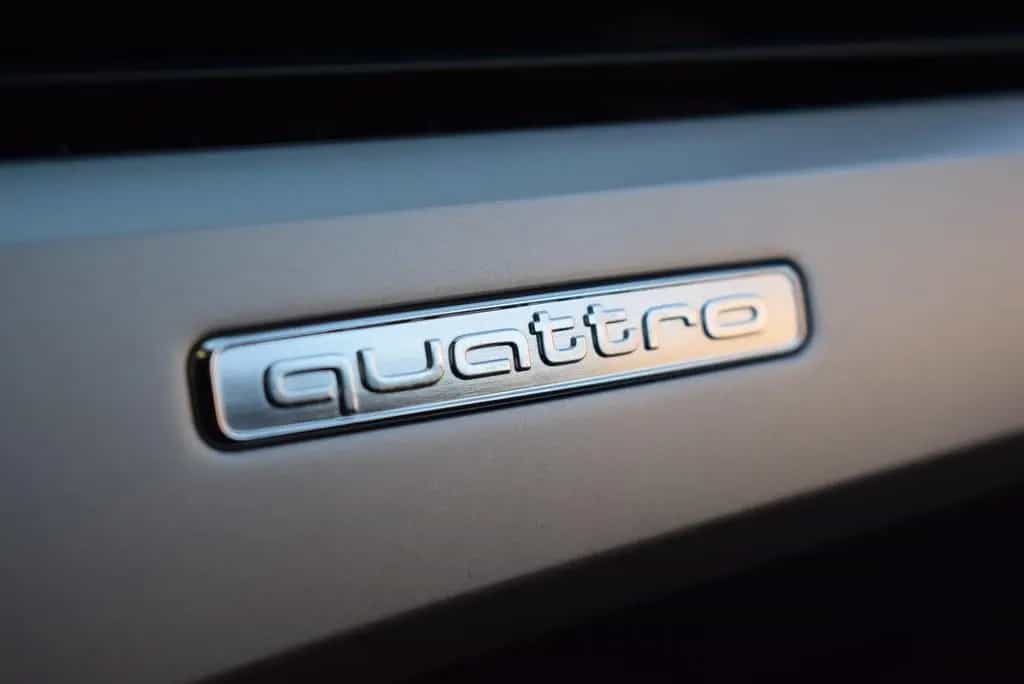Audi A4 Avant 40 TDI qu/S-tr. *Advanced*AHK*Pano*LED* 01/2023-photo-18