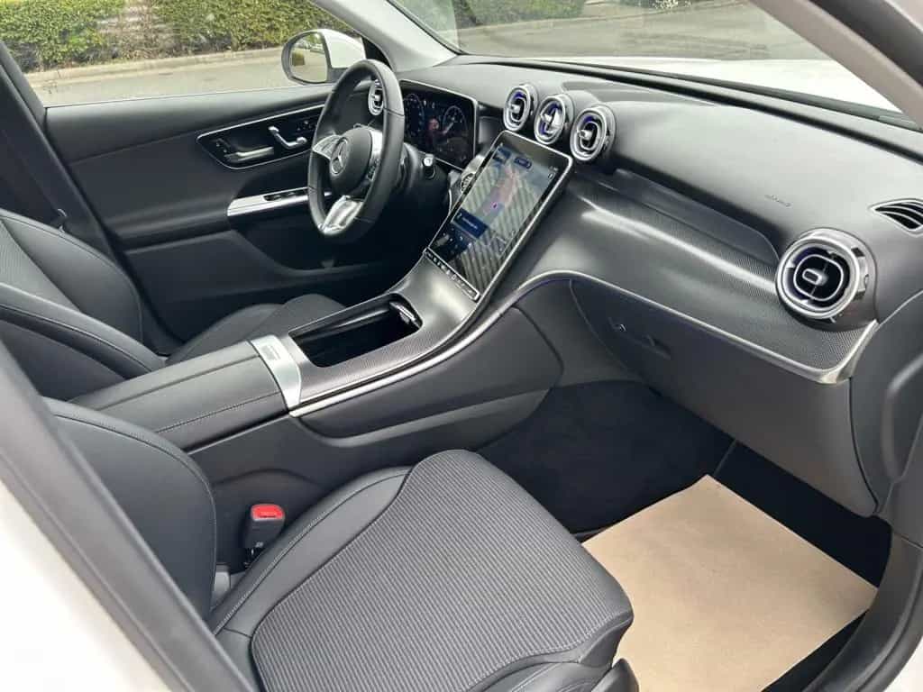 Mercedes-Benz GLC-Class 220 d 4M Avantgarde/LED/Standheizung/Pano-SD 12/2024-photo-5