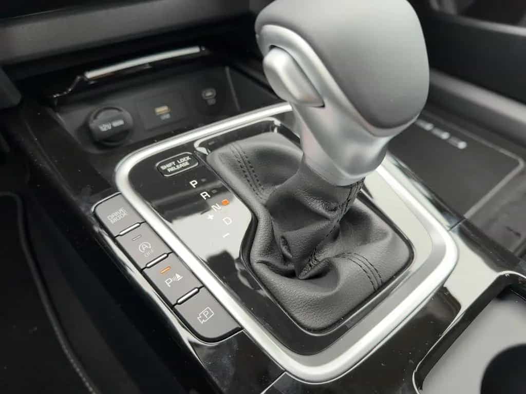 Kia cee'd / Ceed cee'd Ultimate Edition 1.5T LED+Kamera+Navi 03/2026-photo-13