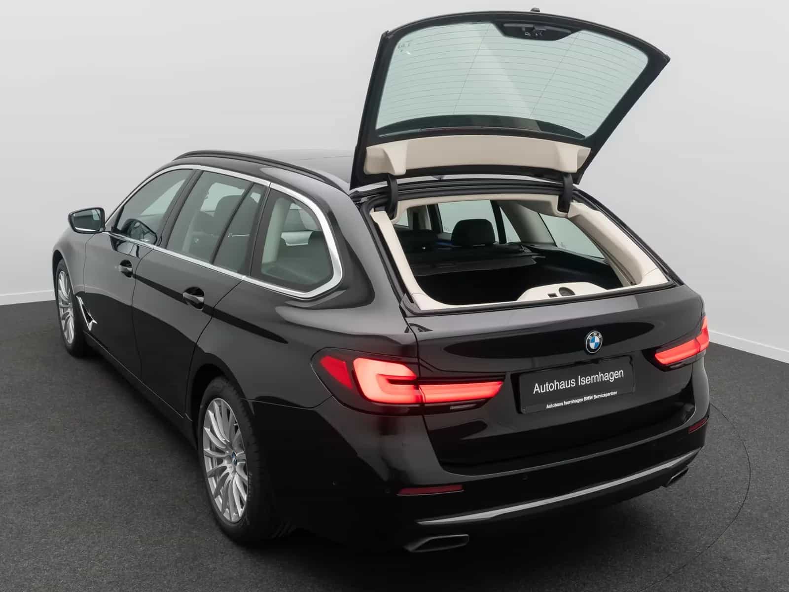BMW 5 Series 540d xD Luxury Line Panorama H/K HUD Belüftung 12/2022-photo-12