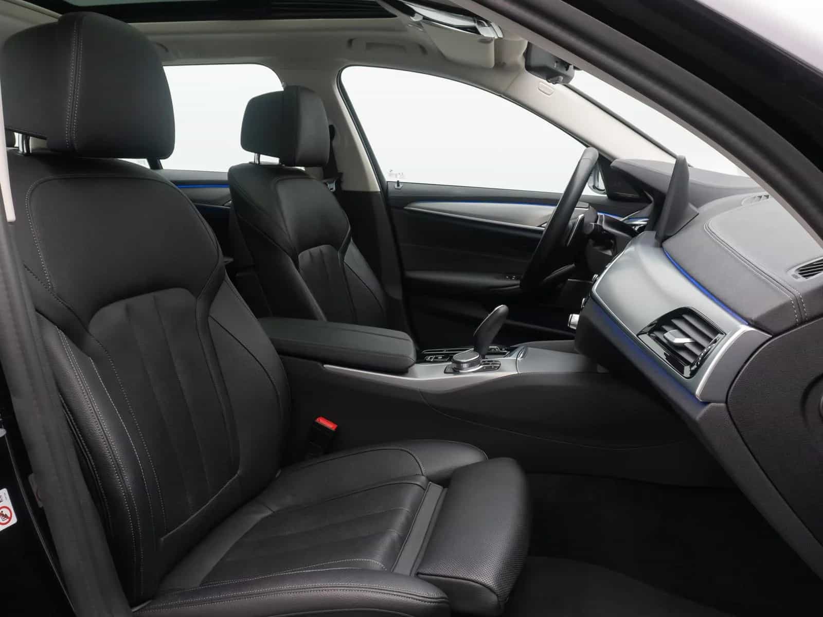 BMW 5 Series 540d xD Luxury Line Panorama H/K HUD Belüftung 12/2022-photo-37