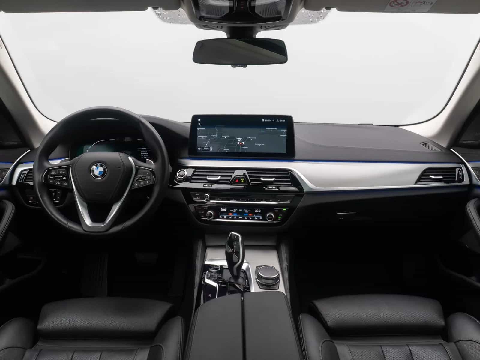 BMW 5 Series 540d xD Luxury Line Panorama H/K HUD Belüftung 12/2022-photo-39