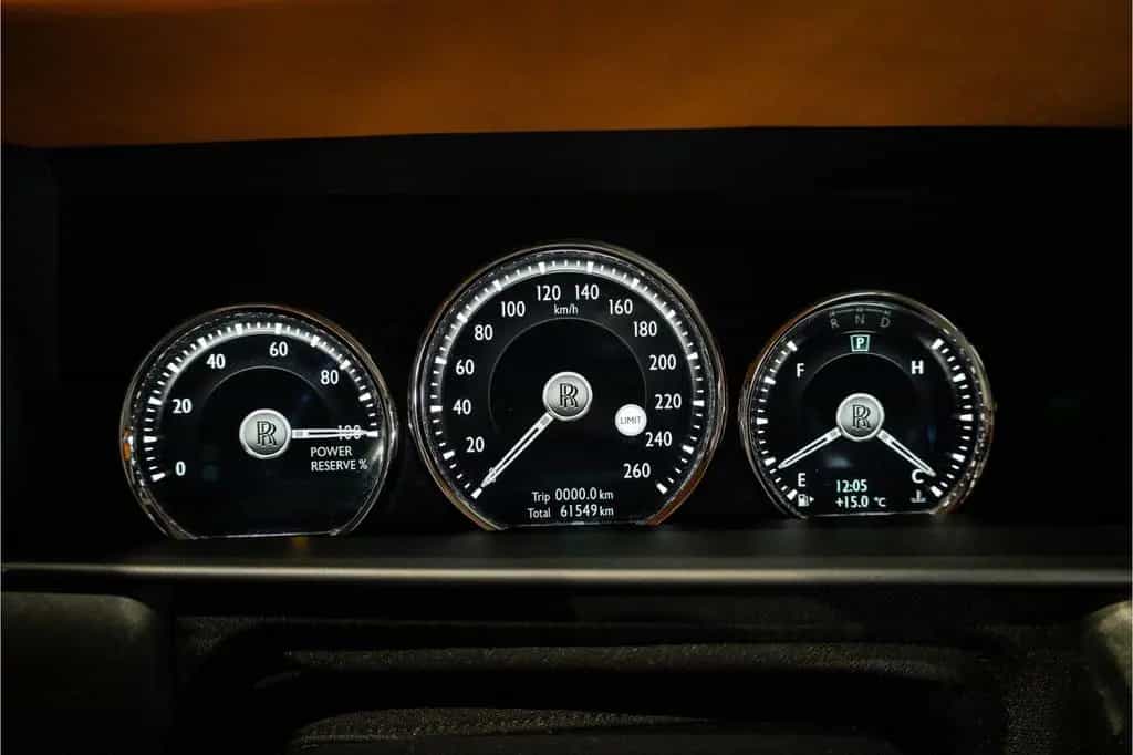 Rolls-Royce Cullinan 6.75 V12 - Panorama | Bespoke Audio | M 11/2018-photo-12
