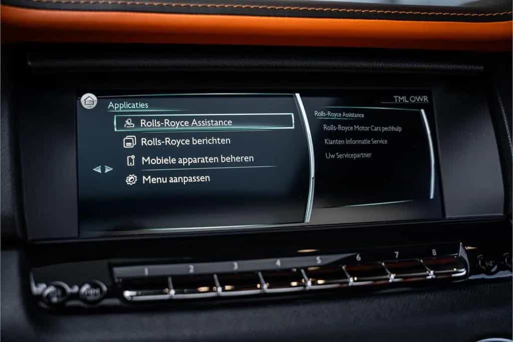 Rolls-Royce Cullinan 6.75 V12 - Panorama | Bespoke Audio | M 11/2018-photo-14