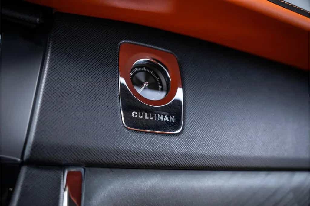 Rolls-Royce Cullinan 6.75 V12 - Panorama | Bespoke Audio | M 11/2018-photo-41