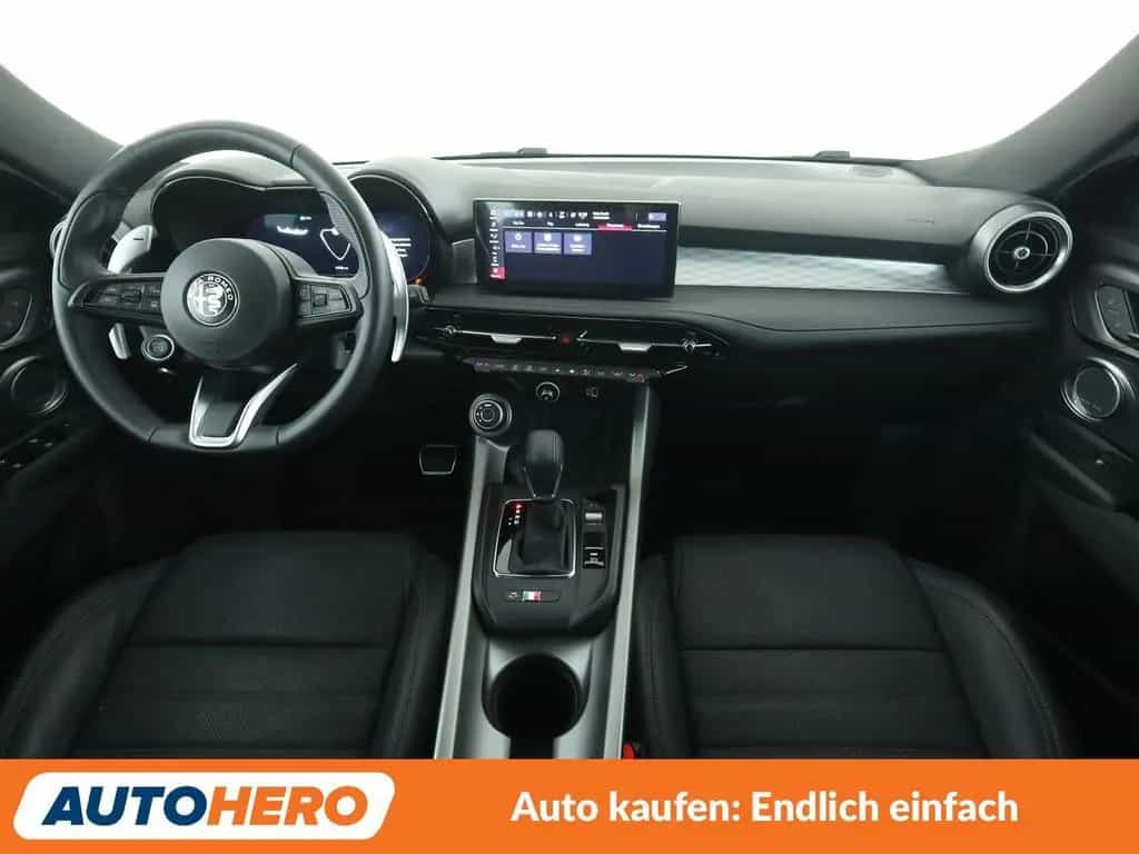 Alfa Romeo Tonale 1.5 VGT Edizione Speciale Aut.*NAVI*CAM* 06/2024-photo-10