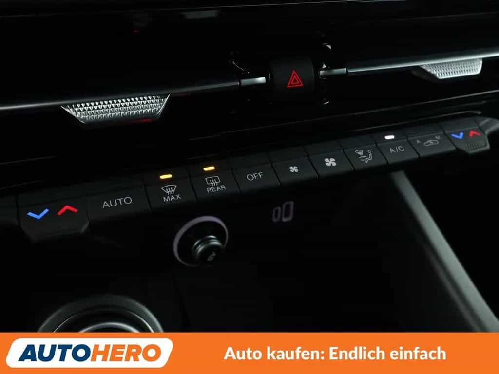 Alfa Romeo Tonale 1.5 VGT Edizione Speciale Aut.*NAVI*CAM* 06/2024-photo-22