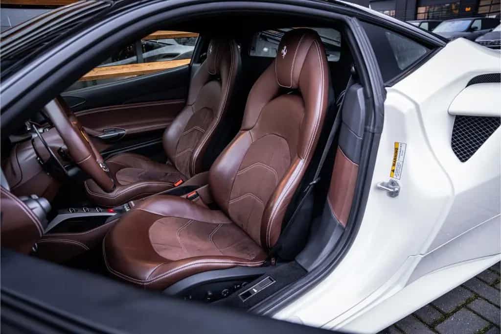 Ferrari 488 GTB 3.9 HELE - Bianco Avus | Carbon | Lift | 03/2017-photo-22