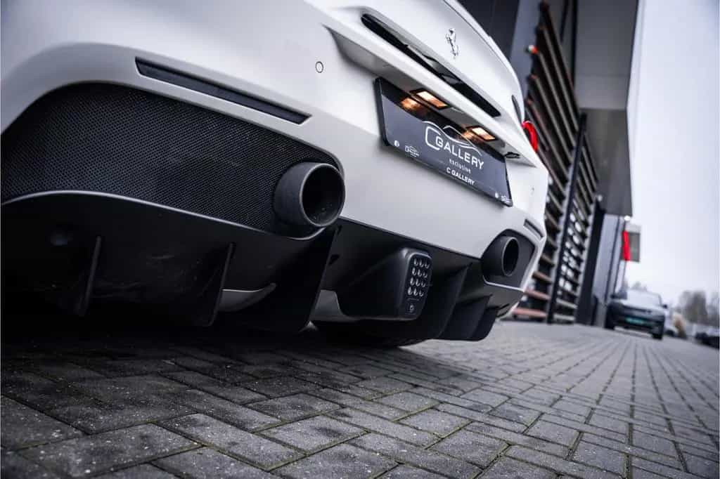 Ferrari 488 GTB 3.9 HELE - Bianco Avus | Carbon | Lift | 03/2017-photo-41