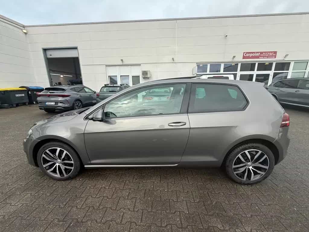 Volkswagen Golf VII PANO/TEILLEDER/KLIMA/PDC/SHZ/8FACH 05/2015-photo-7
